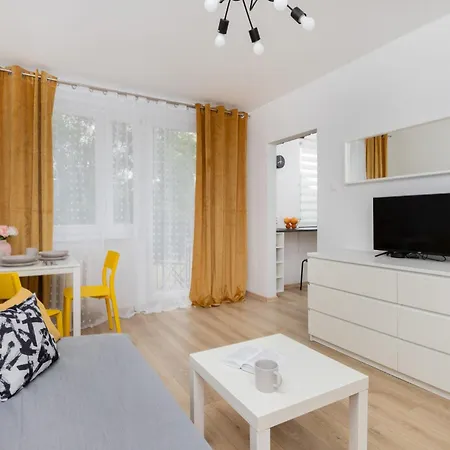 Sunny Studio Opolska With Balcony In By Renters Apartment